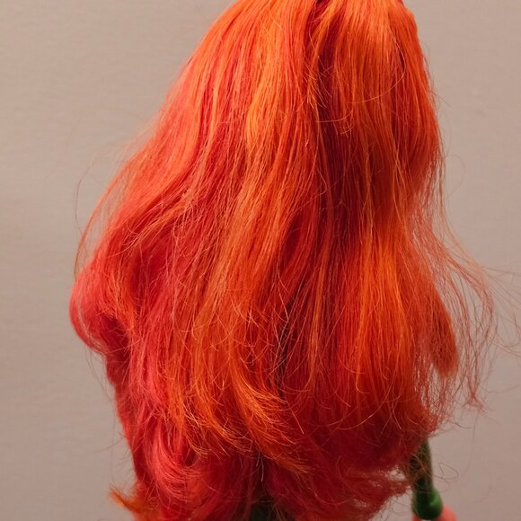 DC Superhero Girls Poison Ivy Doll - Picture 12 of 14